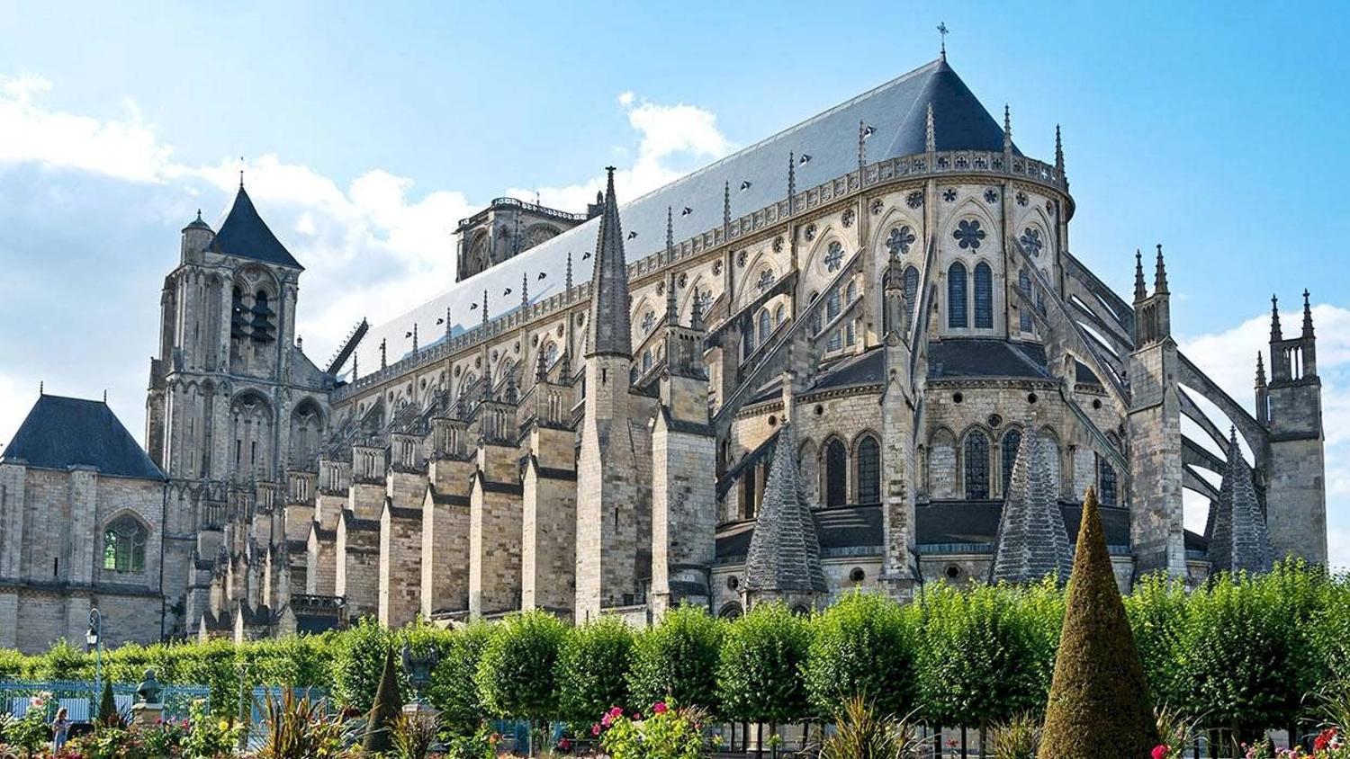 Photo du centre de Saint-Germain-du-Puy à proximité de Bourges Est