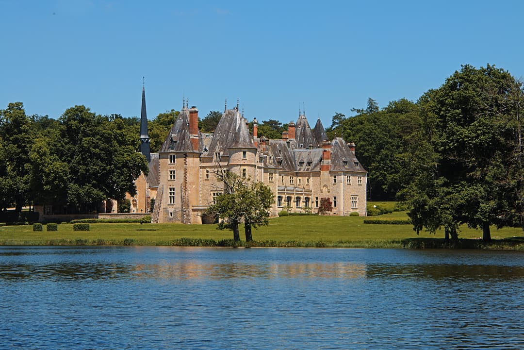 garde meubles cher
